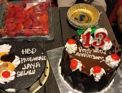 13th anniversary of Prog.world berlangsung sederhana dan pure  unplugged live performance