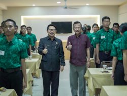 Sekda Adi Arnawa Beri Pengarahan Kepada Calon Paskibra Kabupaten Badung