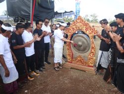 Sekda Adi Arnawa buka Lomba Layang STBD Kite Festival III