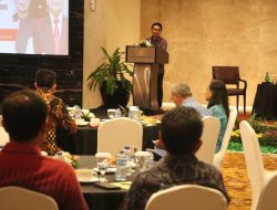 Sekda Badung Wayan Adi Arnawa bersama Ketua DPRD Badung Putu Parwata dan Pimpinan Perangkat Daerah melakukan asistensi dan konsultasi pengelolaan keuangan daerah dengan Dirjen Bina Keuangan Daerah Kemendagri RI