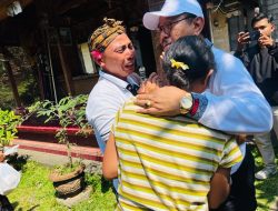 Sambangi Keluarga Korban Lift Jatuh di Ubud, Wagub Cok Ace Sampaikan Belasungkawa