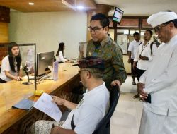 Pastikan Pelayanan Publik Optimal, Wawali Arya Wibawa Sidak di MPP Gedung Sewaka Dharma