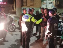 Polisi Banjar Merespon Keluhan Masyarakat Mengenai Kelompok Pengendara Sepeda Motor Bising di Pantai Kuta