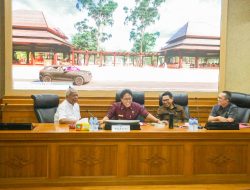 Bupati Giri Prasta Dukung Penataan Pantai Pandawa