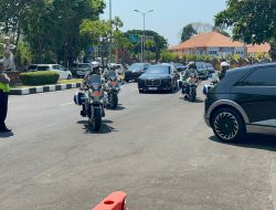 Polres Bandara Ngurah Rai Pengamanan Gladi Rangkaian Kendaraan Tamu Negara Peserta KTT AIS 