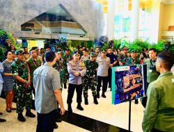 Kapolri bersama Panglima TNI Cek Venue KTT-AIS Forum 2023