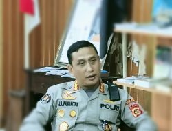 Tekait Viral Penurunan Baliho Bacalon Dari Salah Satu Partai Di Bali