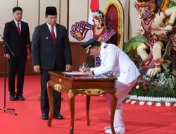 Pj. Gubernur Mahendra Jaya Lantik Jendrika Sebagai Penjabat Bupati Klungkung