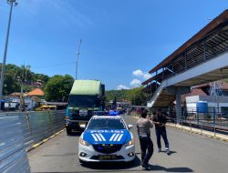 Satgas Kamseltibcarlantas Kawal Surat Suara Pemilu 2024.