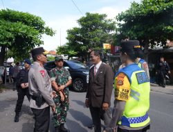Kapolda Bali Bersama Danrem 163/Wira Satya Kembali Cek 2 Titik Gereja, Guna Memastikan Situasi Tetap Kondusif