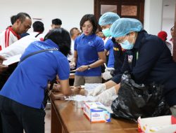 Ditresnarkoba Polda Bali Tes Urine Pemkab Badung