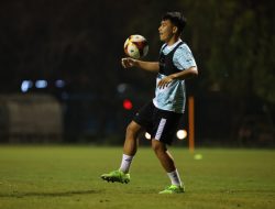 Witan Sulaeman dan semua Pemain Timnas Indonesia Siap Tunjukkan Permainan Terbaik di Hanoi.