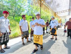 Serangkaian Acara WWF Ke-10. Bupati Giri Prasta Hadiri Upacara Ritual Segara Kerthi