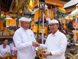 Sekda Adi Arnawa Hadiri Karya Ngenteg Linggih Pura Dalem Ageng, Dalem Penataran Desa Selat Abiansemal