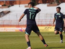 Australia U-19 akhirnya merebut juara ke 3 Piala AFF U-19 setelah memaksa Malaysia pulang kampung lewat adu penalti 5-3 (1-1)
