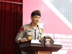 Jelang Pilkada Serentak 2024, Kapolda Bali Beri Arahan Kepada Pecalang