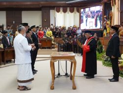 Pimpinan DPRD Provinsi Bali 2024-2029 Resmi Dilantik, Pj. Gubernur Bali Ajak Ngrombo Mencari Solusi Inovatif untuk Bali