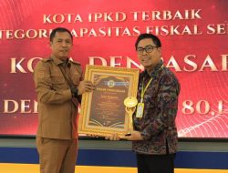Denpasar Raih Penghargaan Indeks Pengelolaan Keuangan Daerah Terbaik Nasional.