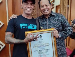 Jelang Tutup Tahun, Pj. Gubernur Beri Penghargaan untuk Penggiat Lingkungan dan Kesejahteraan Sosial