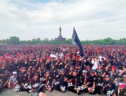 13 Ribu Pecalang se Bali Deklarasi Tolak Preman Berkedok Ormas, Ketua MDA: Pecalang Garda Terdepan Jaga Adat dan Budaya Bali
