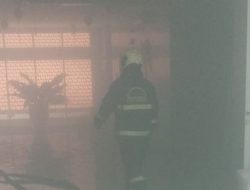 RS Darmo Surabaya kebakaran. Kebakaran Hanguskan Lantai 2 RS Darmo Surabaya, Diduga Akibat Konsleting Treadmill