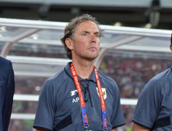 Pengamat Sebut Alex Pastoor Lebih Kompeten Jadi Pelatih Timnas Senior Daripada Patrick Kluivert