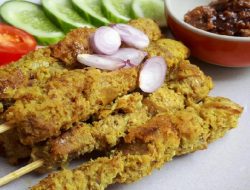 Sate KLOPO Surabaya salah satu destinasi wisata kuliner khas Surabaya dan Sate paling legend saat ini
