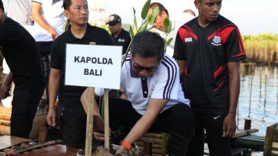 KAPOLDA BALI HADIRI PELANTIKAN PENGURUS KADIN BALI 2025–2030, TEGASKAN SINERGI KEAMANAN DAN PERTUMBUHAN EKONOMI