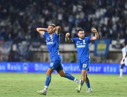 Persija bersaing ketat di 3 besar BRI SUPER LEAGUE 2026, setelah hajar Persebaya 3-0 .