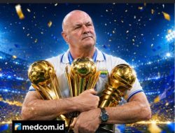 Bojan Hodak yang sukses bawa Persib Hattrick Champions pamit, namun Hodak tak benar-benar pergi