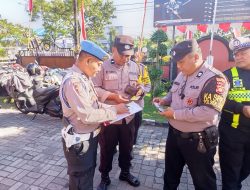 Periksa Kelengkapan Administrasi, Sikap Tampang hingga Penggunaan Perangkat Digital, Polsek Dentim Gelar Ops Gaktibplin