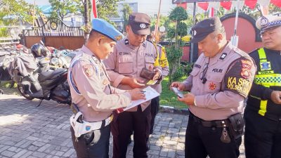 Periksa Kelengkapan Administrasi, Sikap Tampang hingga Penggunaan Perangkat Digital, Polsek Dentim Gelar Ops Gaktibplin