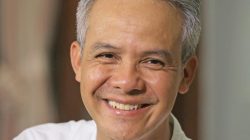 Ganjar Pranowo Serukan ‘Kembalilah TNI ke Barak’: “TNI Fokus Pertahanan, Bukan Tanam Jagung”