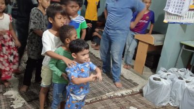 Bakti sosial Potu&Partners Law Office merupakan salah satu bentuk kepedulian Rolland E Potu, S.H., M.H., CBLC. dan para staffnya membantu anak-anak terlantar yang membutuhkan perhatian dan uluran tangan